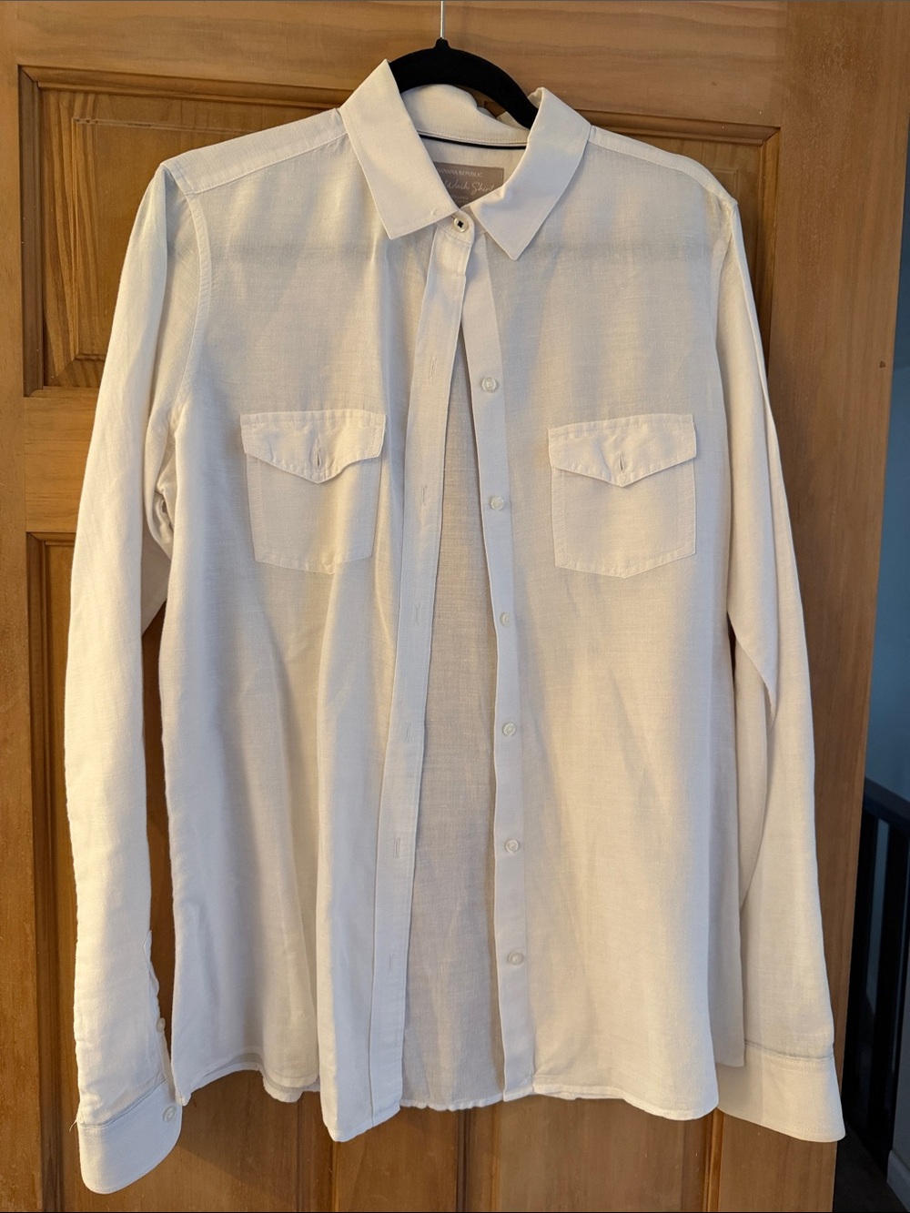 Banana Republic soft wash shirt. 65% linen. 35% cotton. Tall medium.